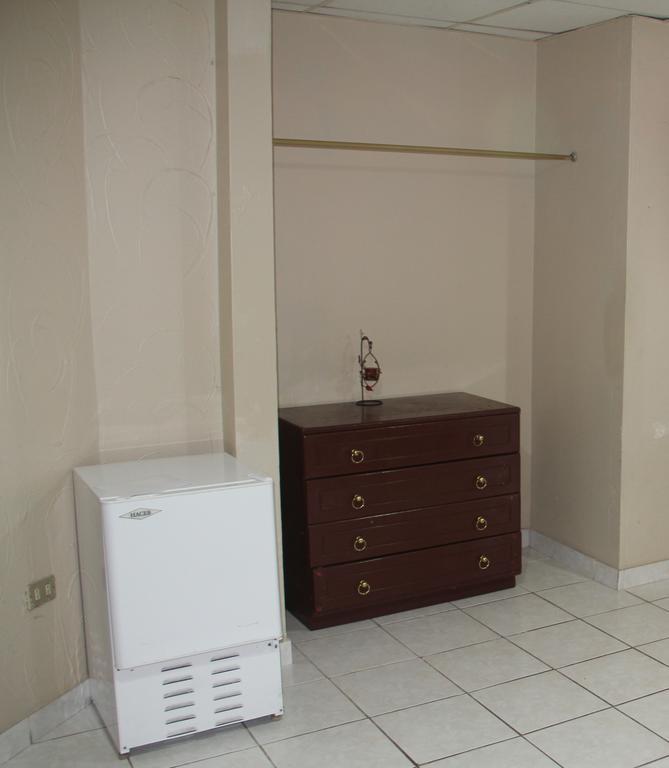Hotel La Torre Guayaquil Pokoj fotografie