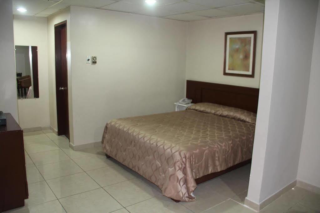Hotel La Torre Guayaquil Exteriér fotografie