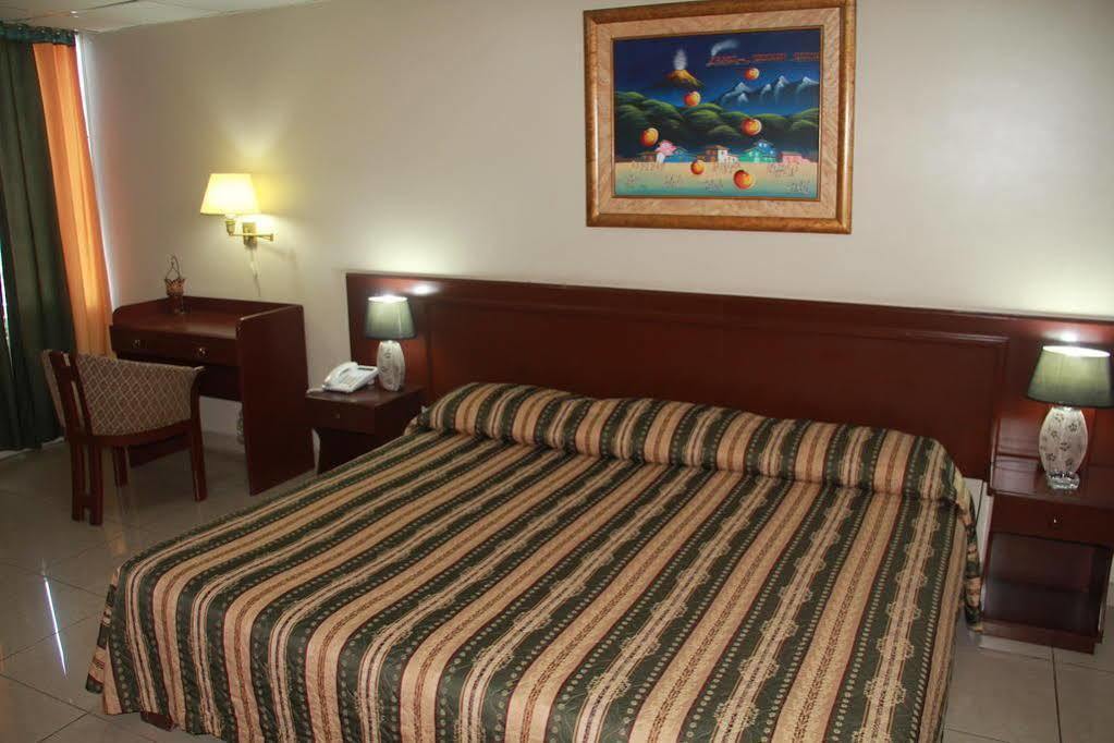 Hotel La Torre Guayaquil Exteriér fotografie